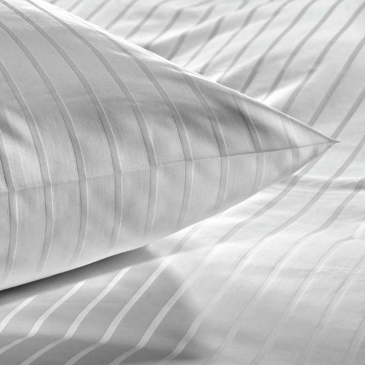 Ginza rúmföt HVÍTT 140x210 +  53x72 (15) (50% cotton, 50% polyester, 150 g/m2)